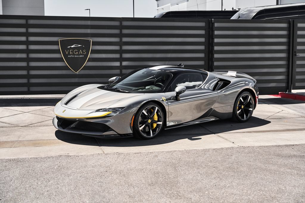 Used 2021 Ferrari SF90 Stradale AWD/4WD image 5