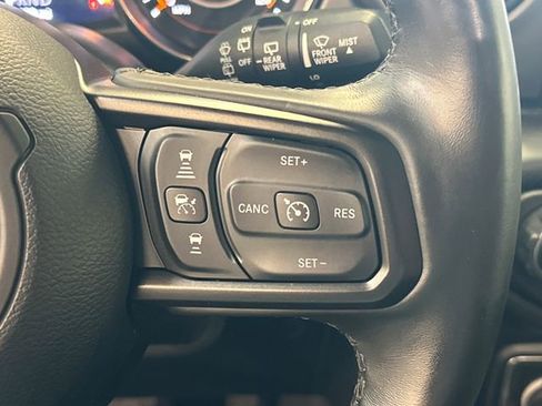 Used 2022 Jeep Wrangler Unlimited Sport AWD/4WD image 28