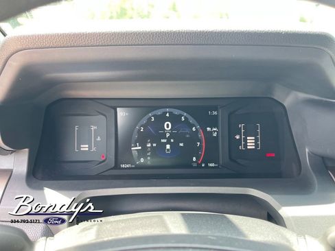 Used 2024 Toyota Tacoma SR5 AWD/4WD image 4