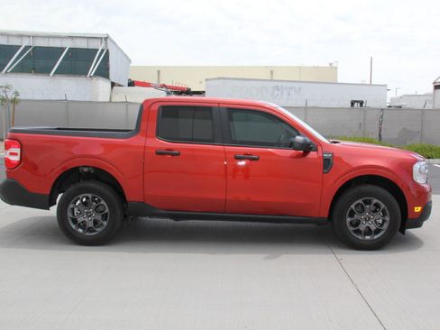 Used 2024 Ford Maverick XLT FWD image 4