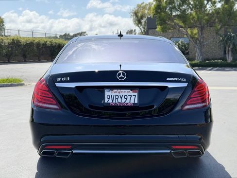 Used 2015 Mercedes-Benz S 63 AMG 4MATIC Sedan image 9