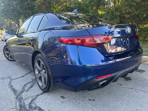 Used 2018 Alfa Romeo Giulia image 6