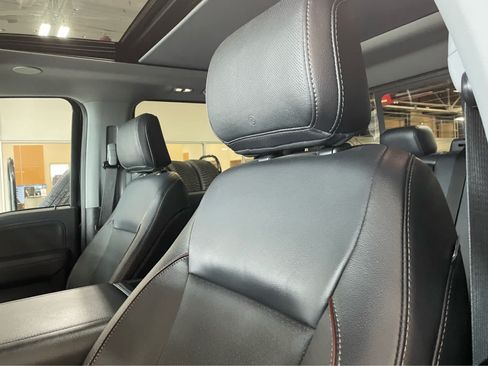 Certified 2023 Ford F250 Lariat w/ Lariat Ultimate Package AWD/4WD image 17