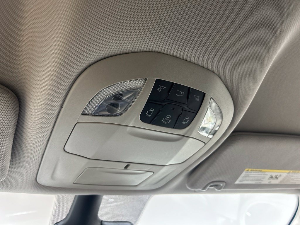 Used 2024 Chrysler Pacifica Limited FWD image 41