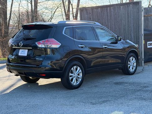 Used 2016 Nissan Rogue SV AWD/4WD image 6