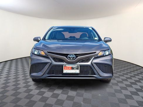 Used 2024 Toyota Camry SE AWD/4WD image 3