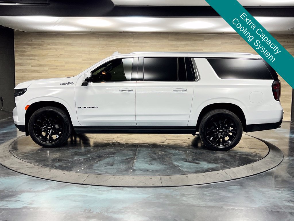 Used 2024 Chevrolet Suburban High Country AWD/4WD image 24