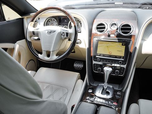 Used 2013 Bentley Continental GT AWD/4WD image 27