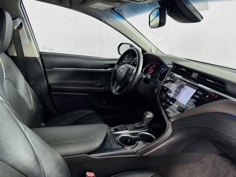 Used 2018 Toyota Camry XSE w/ Driver Assist Package FWD image 36
