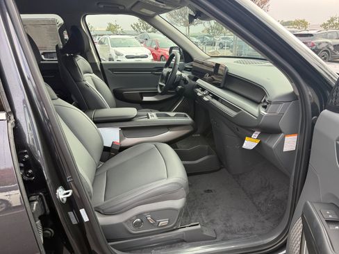 New 2026 Kia EV9 Light image 20