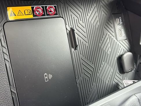 New 2025 Toyota Tacoma Limited image 20