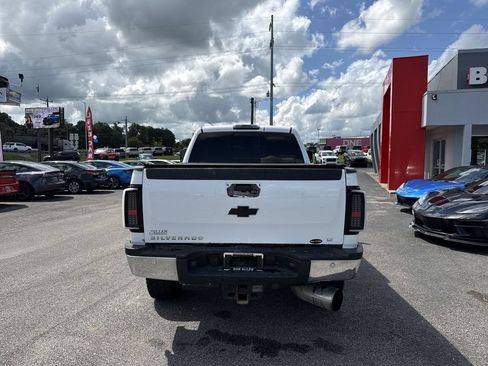Used 2012 Chevrolet Silverado 2500 LT w/ Z71 Appearance Package AWD/4WD image 10