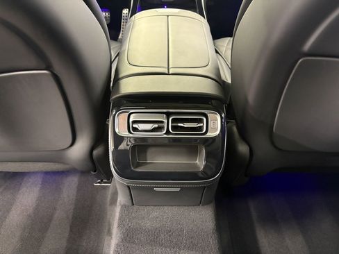 Used 2022 Mercedes-Benz S 580 4MATIC Sedan w/ AMG Line Package image 30