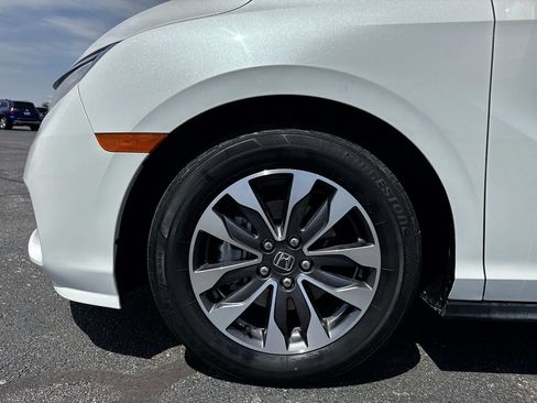 Used 2023 Honda Odyssey EX-L image 10