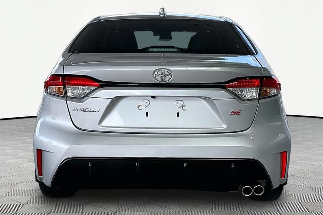 Used 2025 Toyota Corolla SE FWD image 6
