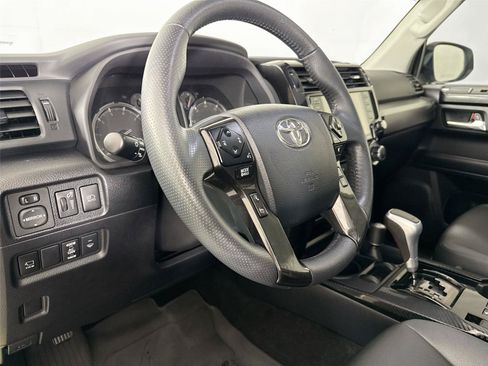 Certified 2022 Toyota 4Runner TRD Pro AWD/4WD image 4