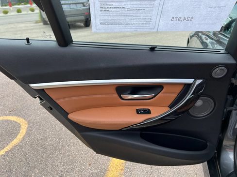 Used 2016 BMW 340i xDrive Sedan AWD/4WD image 30