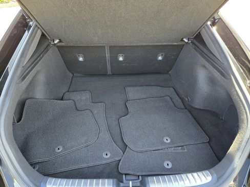 Used 2022 Kia Stinger GT-Line w/ Sun & Sound Package image 6