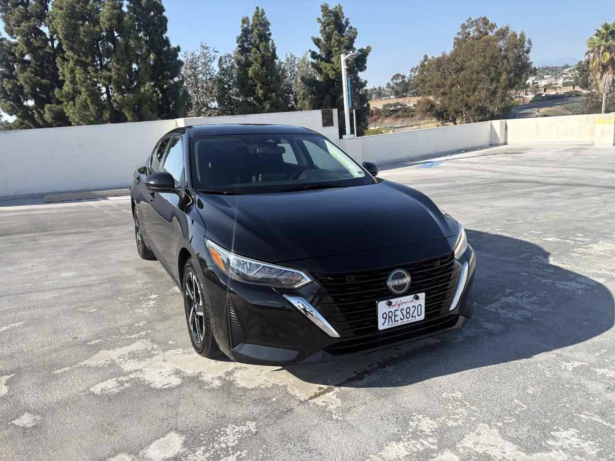 Used 2025 Nissan Sentra SV FWD image 26