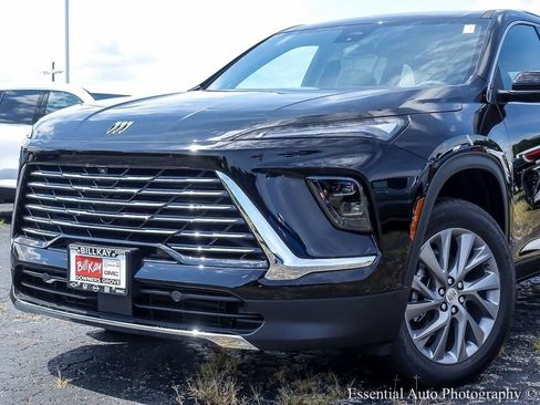 New 2026 Buick Enclave Preferred image 3