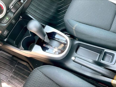 Used 2019 Honda Fit LX image 15