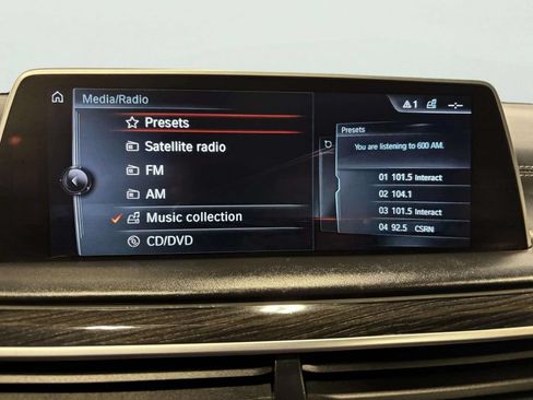 Used 2016 BMW 750i xDrive AWD/4WD image 36