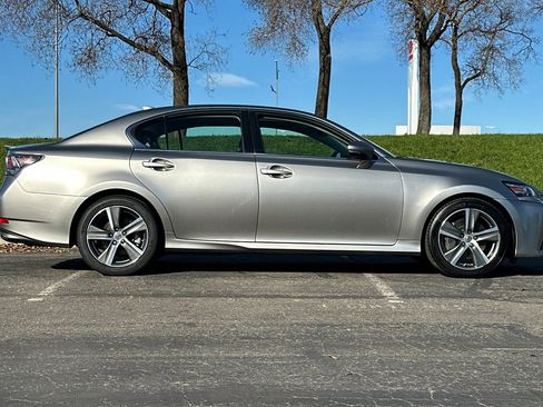 Used 2017 Lexus GS 350 image 3