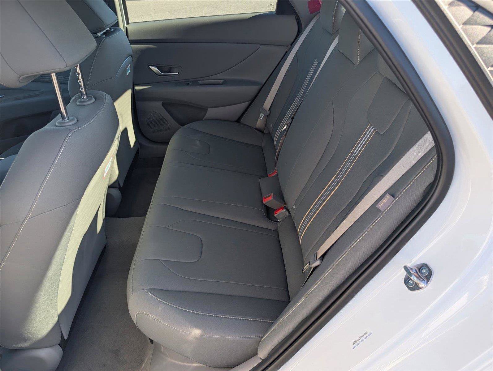 New 2026 Hyundai Elantra SEL w/ Cargo Package FWD image 10