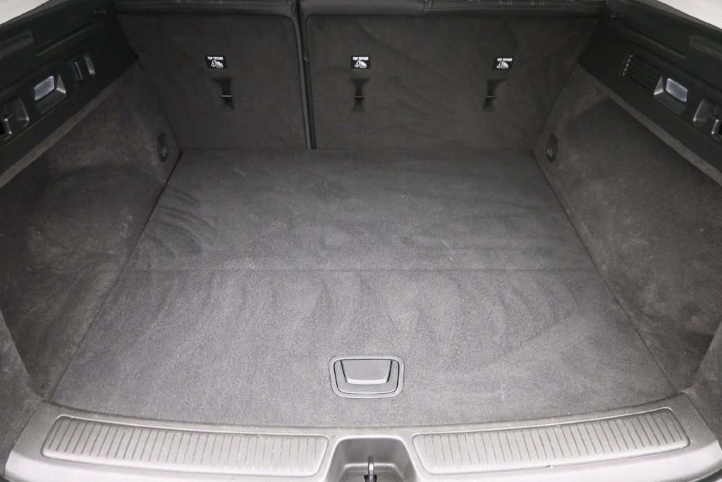 Used 2024 Buick Envision Avenir AWD/4WD image 11