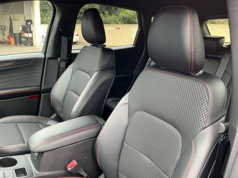 Used 2024 Ford Escape ST-Line w/ Tech Pack #1 image 21