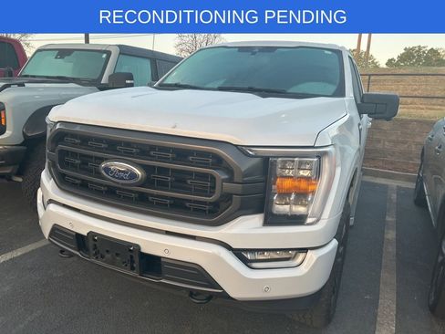 Used 2021 Ford F150 XLT w/ Equipment Group 302A High image 3