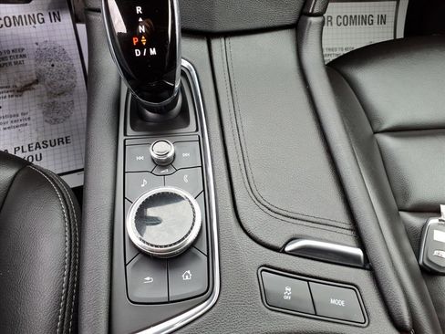 Certified 2022 Cadillac XT5 Luxury image 19