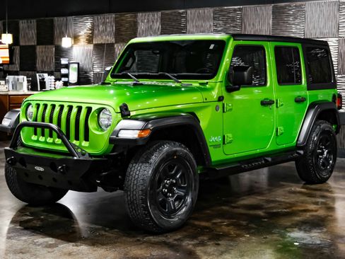Used 2020 Jeep Wrangler Unlimited Sport AWD/4WD image 6