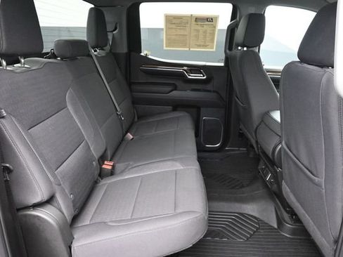 Used 2024 Chevrolet Silverado 1500 LT AWD/4WD image 31