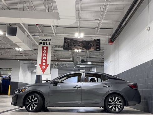 New 2025 Nissan Sentra SV w/ SV Premium Package image 31