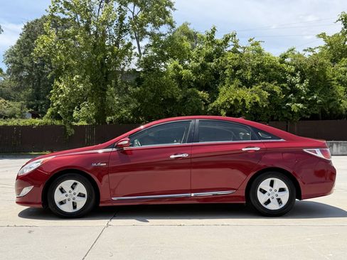 Used 2012 Hyundai Sonata Hybrid w/ Leather Pkg FWD image 22