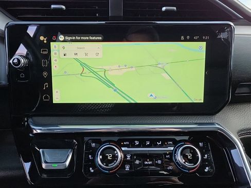 Used 2025 GMC Sierra 3500 Denali w/ Denali Reserve Package image 14