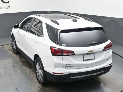 Used 2024 Chevrolet Equinox LT w/ LPO, Floor Liner Package image 40
