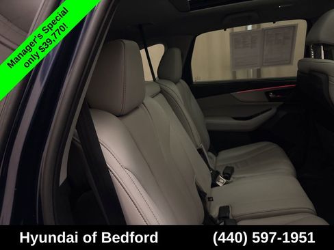 Used 2023 Acura MDX SH-AWD w/ Technology Package image 25