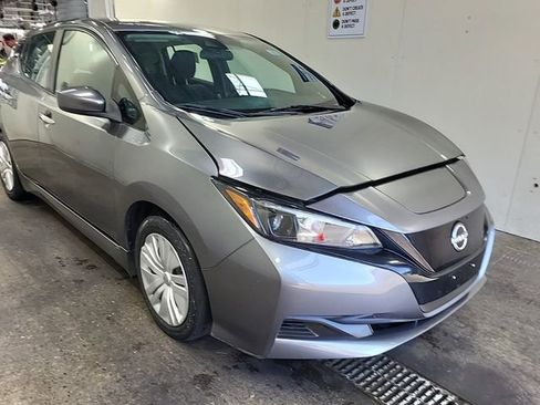 Used 2023 Nissan Leaf S FWD image 5