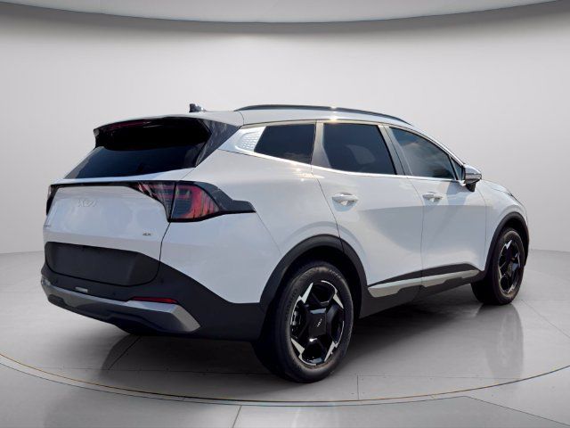 Certified 2026 Kia Sportage EX AWD/4WD image 7
