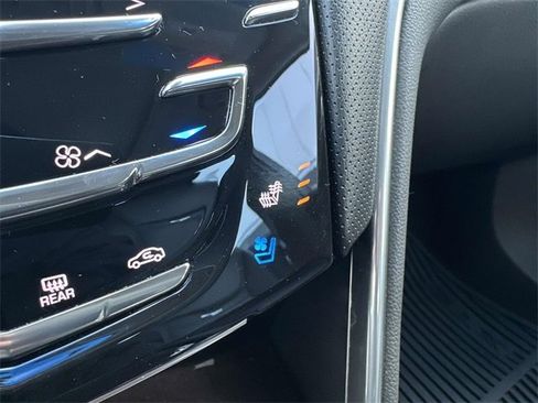 Used 2013 Cadillac XTS Luxury w/ Driver Awareness Package image 47