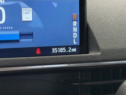 Used 2021 Ford Mustang Mach-E Select w/ Comfort/Appearance Package RWD image 8