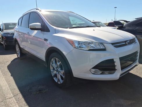 Used 2016 Ford Escape Titanium image 1