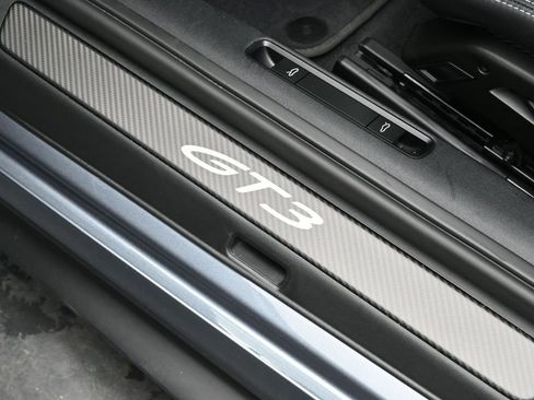 Certified 2026 Porsche 911 GT3 image 9