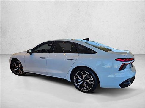 New 2026 Audi A6 Premium Plus AWD/4WD image 9