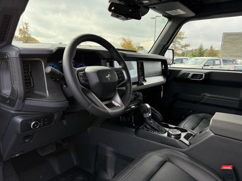 New 2025 Ford Bronco Badlands AWD/4WD image 10