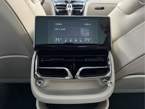 Used 2022 Bentley Flying Spur W12 image 56