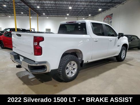 Used 2022 Chevrolet Silverado 1500 LT w/ Z71 Off-Road Package AWD/4WD image 10