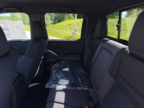 New 2026 Nissan Frontier SV AWD/4WD image 33